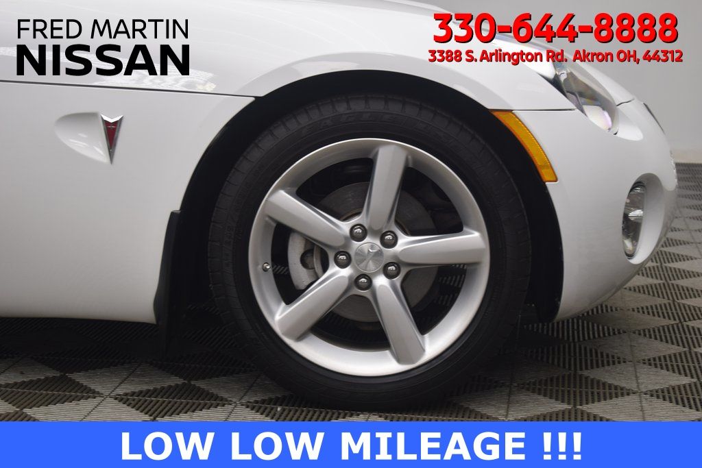 used 2009 Pontiac Solstice car, priced at $11,965