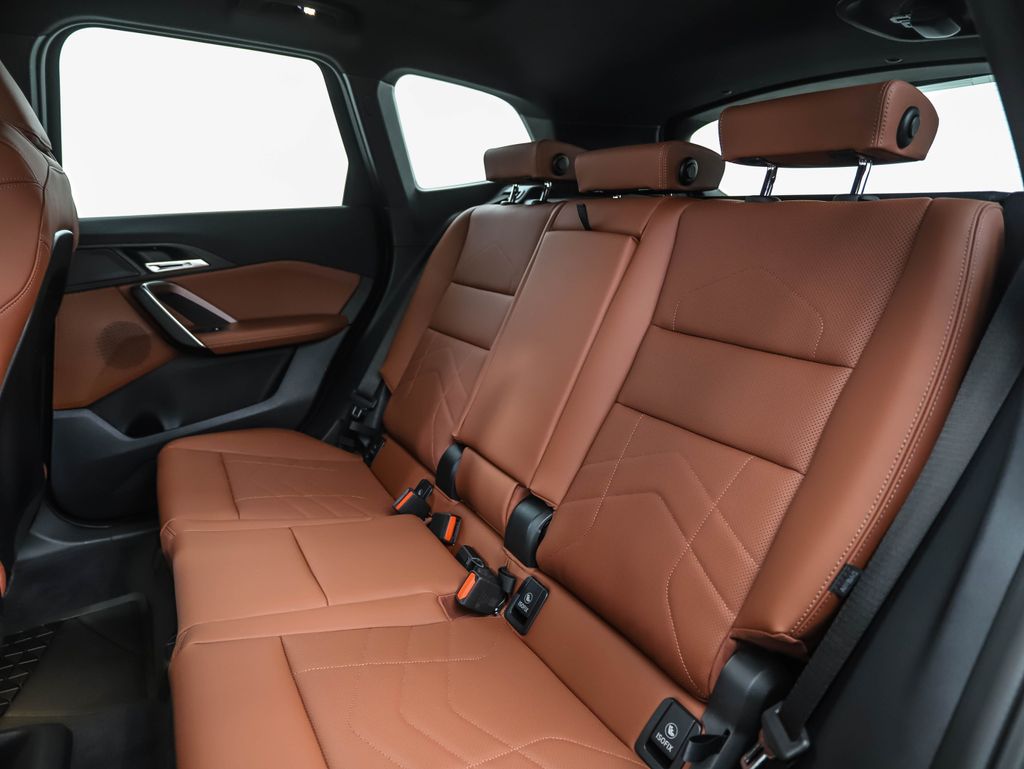 Thumbnail: 2026 BMW X1 - 23