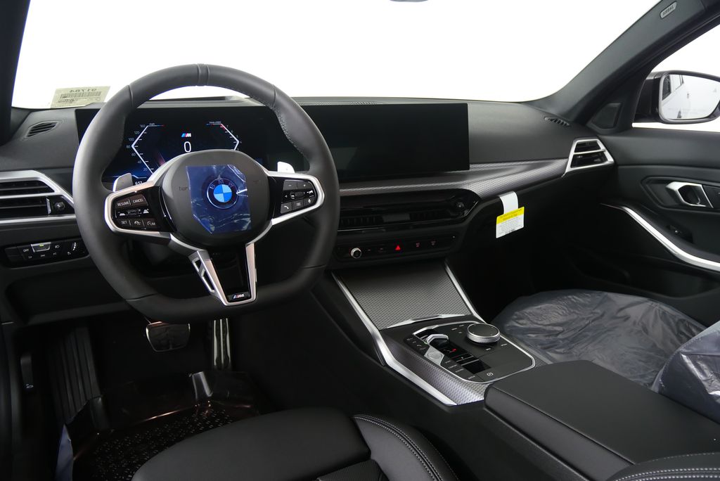 Thumbnail: 2025 BMW 3 Series - 18