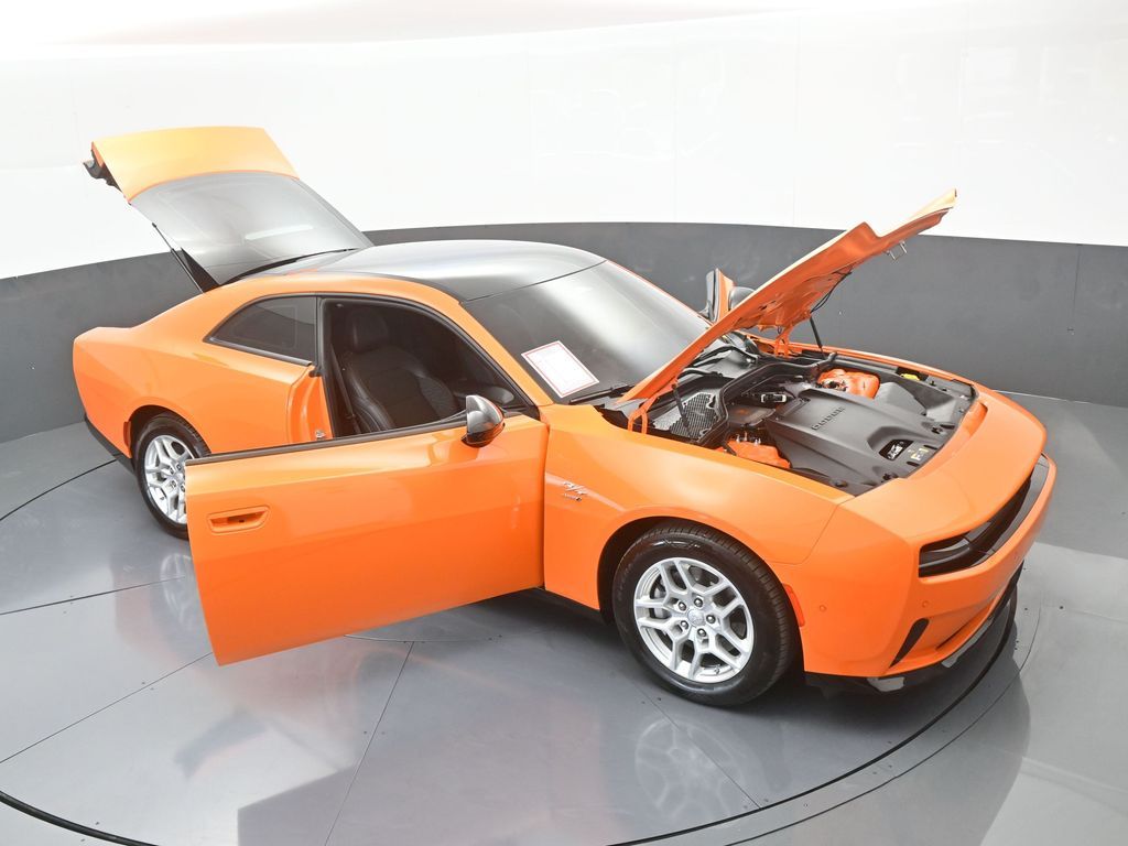Used 2025 Header Orange Clearcoat Dodge R/T image 72