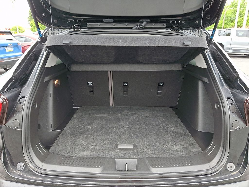 2024 Chevrolet Trax ACTIV Black at Klick Lewis Buick Chevrolet
