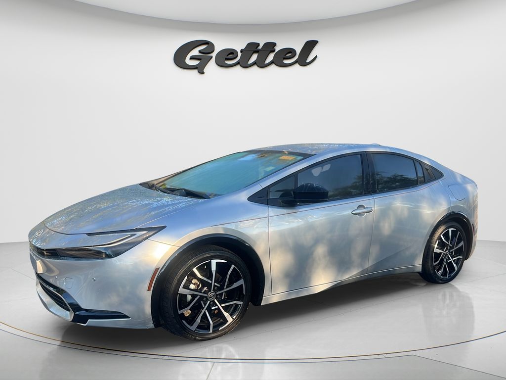 Cutting Edge 2025 Toyota Prius Plug-In Hybrid Hatchback Front-Wheel Drive Continuously Variable Transmission