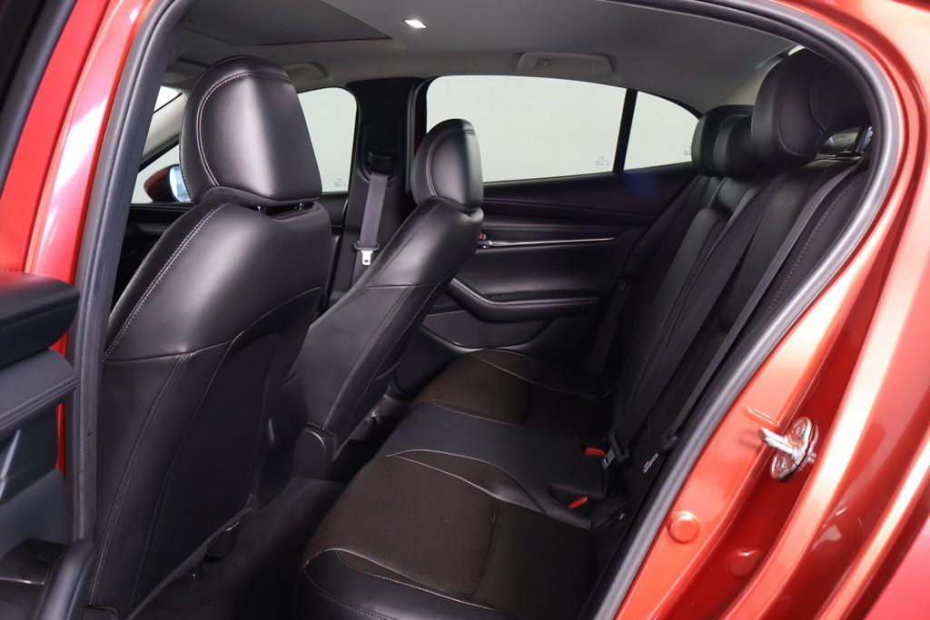 Thumbnail: 2019 Mazda Mazda3 - 9