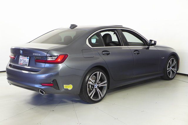 2022 BMW 3 Series 330e iPerformance 7