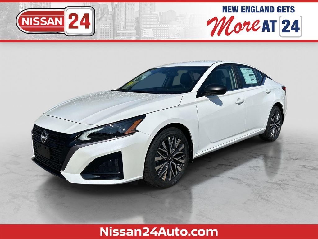 Pearl White 2026 Nissan Altima Sedan Front-Wheel Drive Continuously Variable Transmission