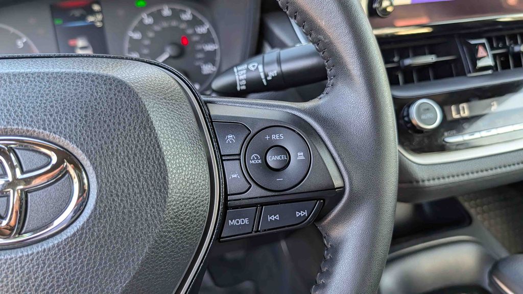 Used 2025 Toyota Corolla Hybrid SE 4D Sedan