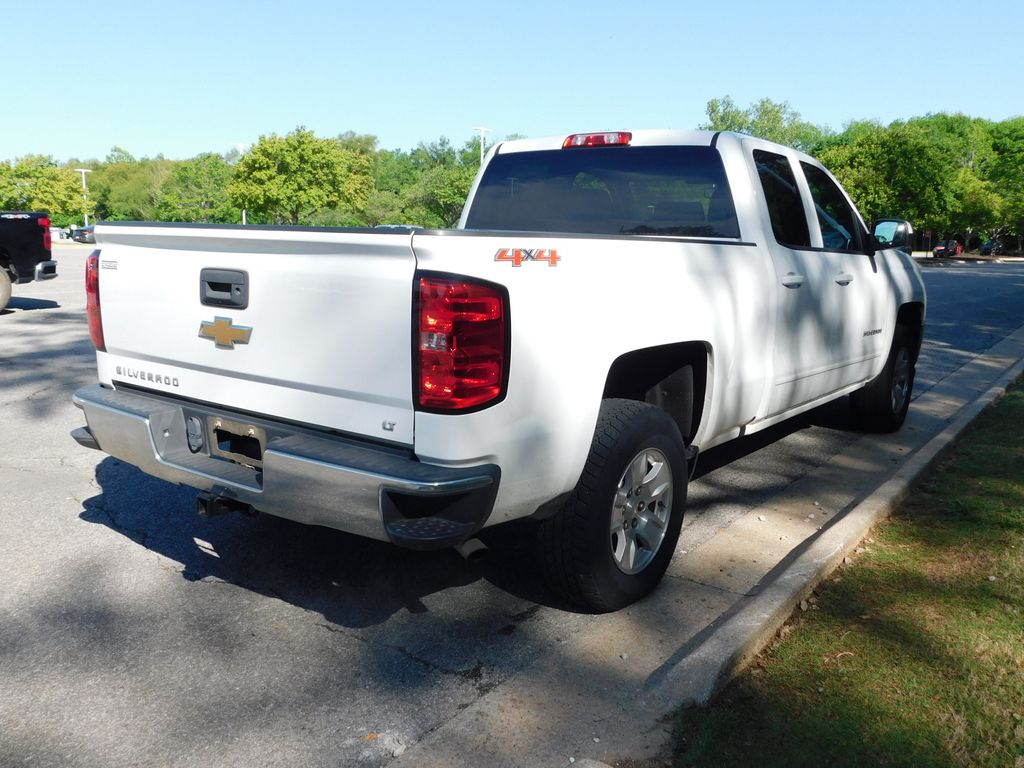 Thumbnail: 2017 Chevrolet Silverado 1500 - 4