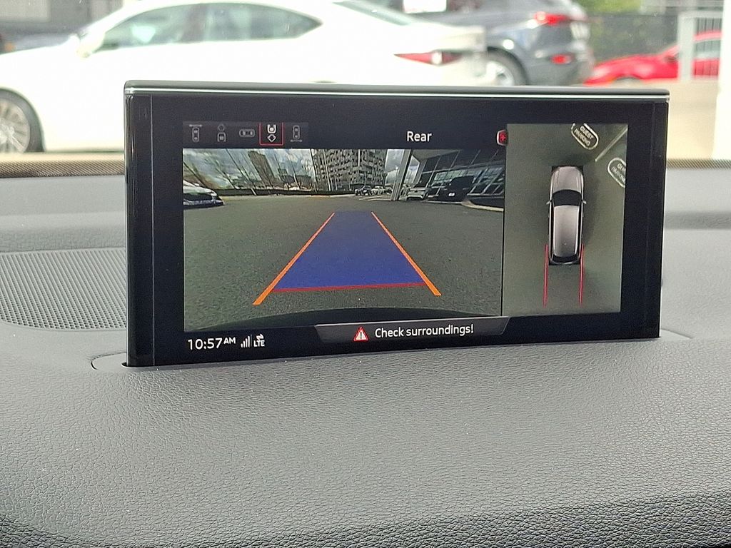 Thumbnail: 2017 Audi Q7 - 18