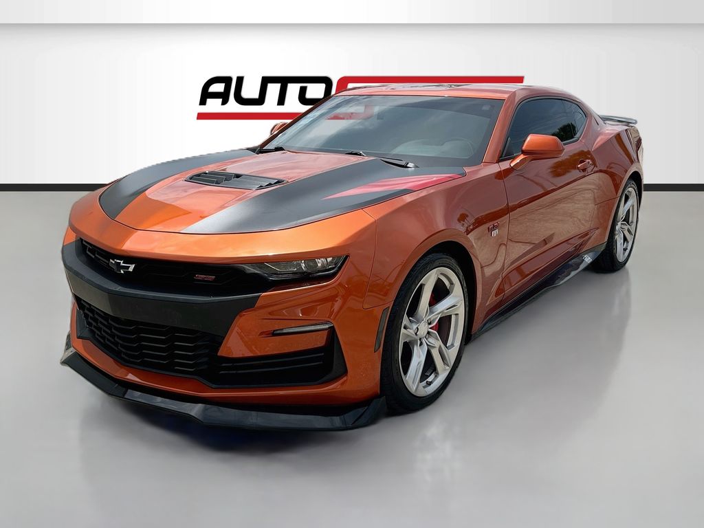 Used 2022 Red Chevrolet SS image 3