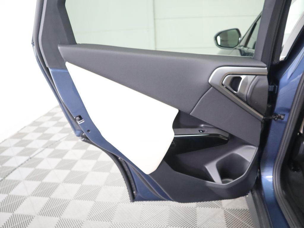 Thumbnail: 2026 BMW X3 - 27