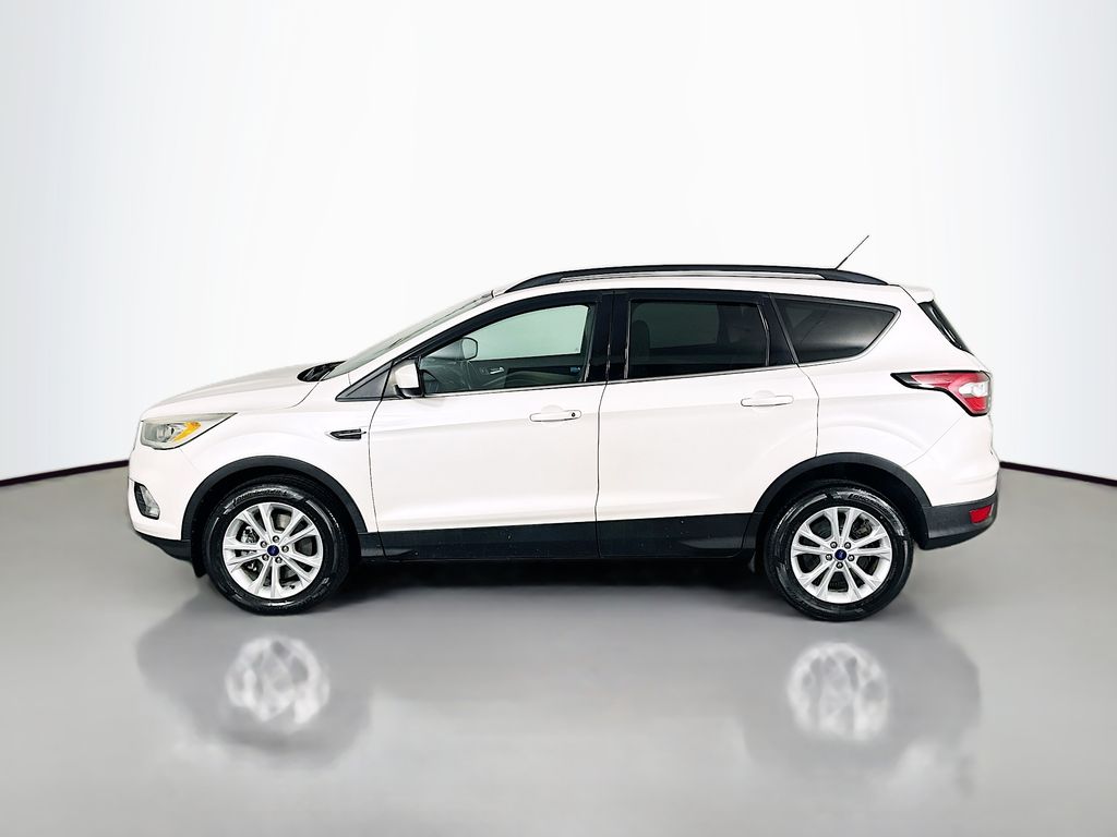 Used 2017 White Ford SE image 4