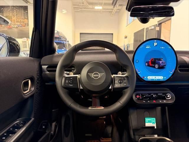 Thumbnail: 2026 MINI Cooper - 21