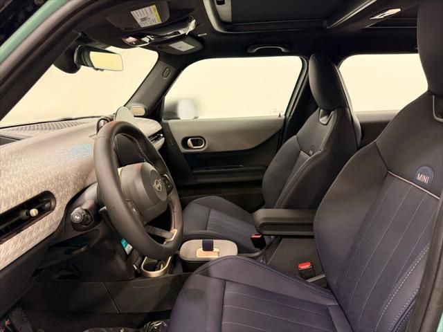Thumbnail: 2026 MINI Cooper - 12