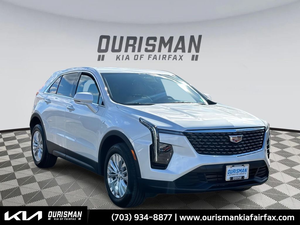 Used 2024 Cadillac XT4 Luxury with VIN 1GYFZBR47RF218717 for sale in Fairfax, VA