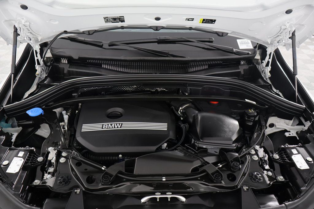 Thumbnail: 2023 BMW X1 - 15