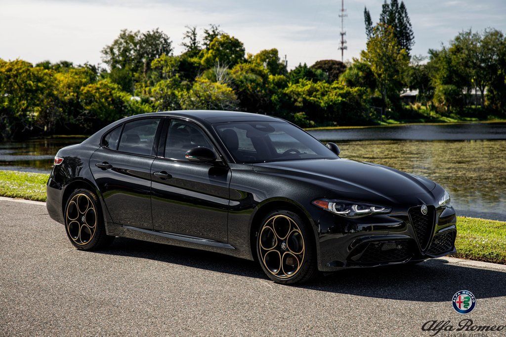 Vulcano Black Metallic 2025 Alfa Romeo Giulia Sedan All-Wheel Drive 8-Speed Automatic