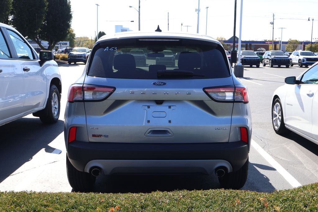 Thumbnail: 2022 Ford Escape - 8