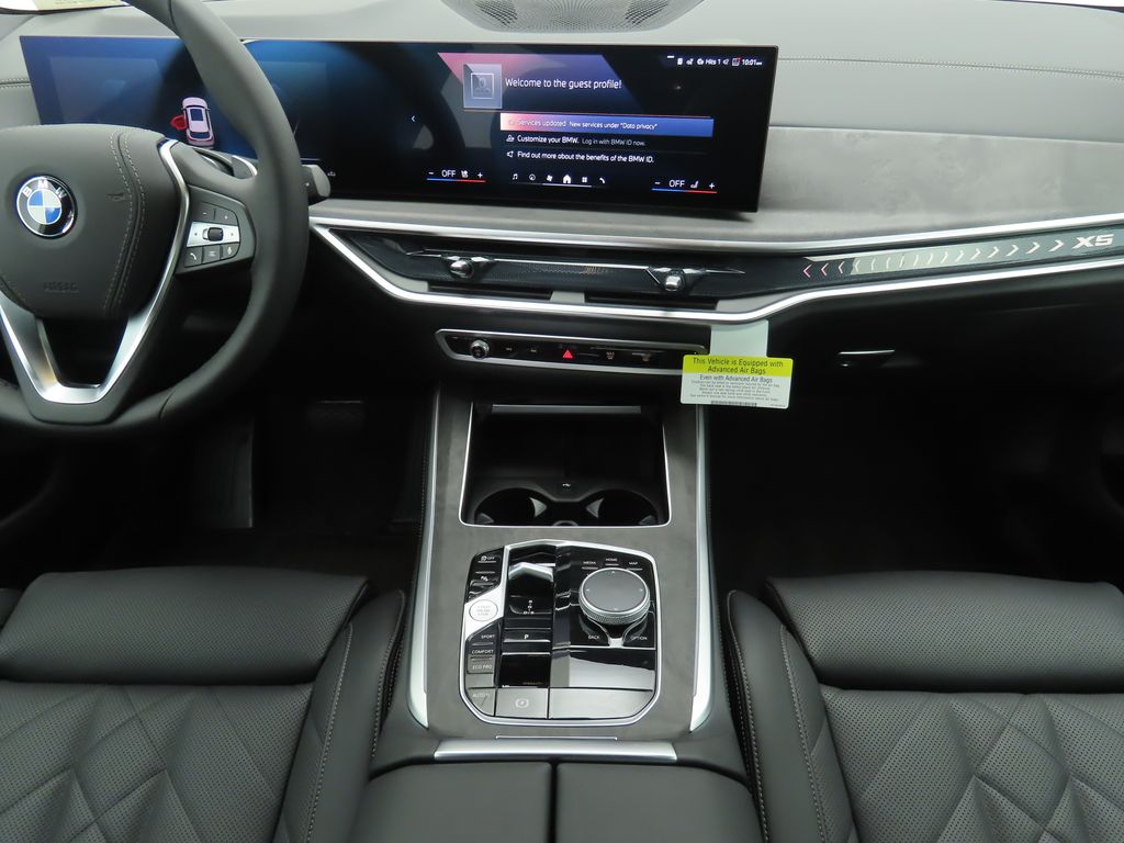 Thumbnail: 2025 BMW X5 - 13