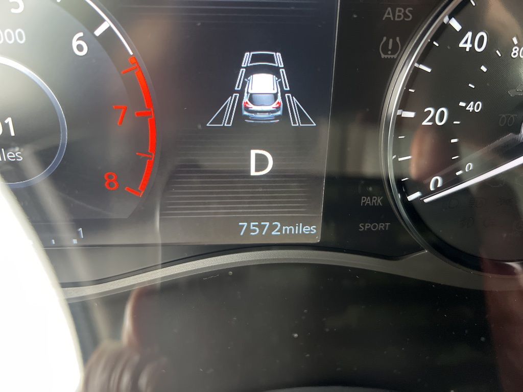 2024 Nissan Kicks SR photo