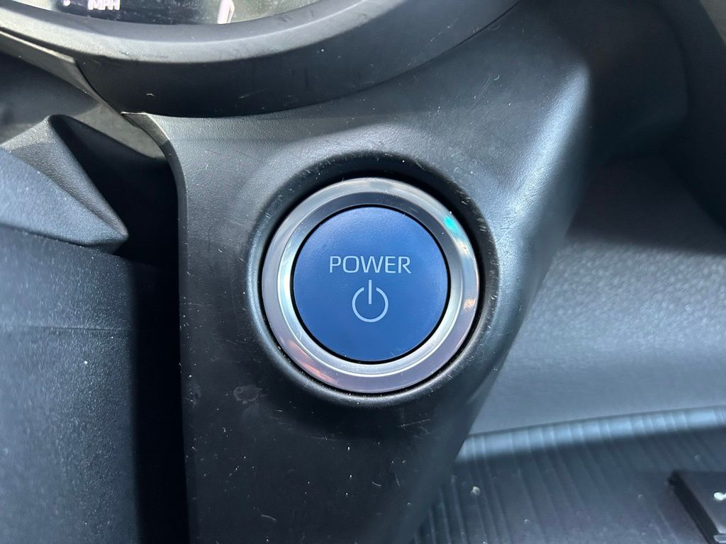 Thumbnail: 2024 Toyota Sienna - 29