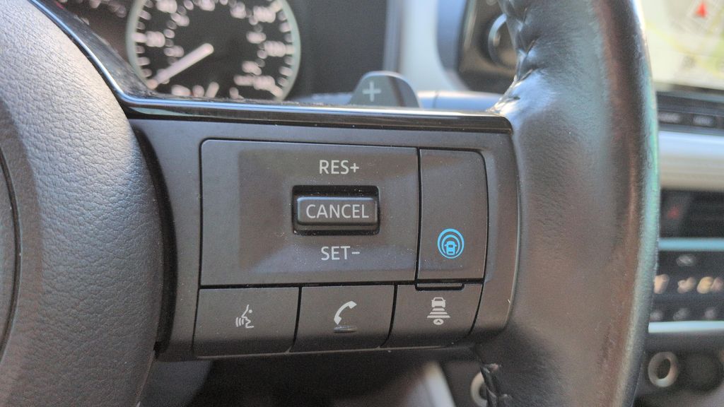 Certified Used 2022 Red Nissan SL image 22