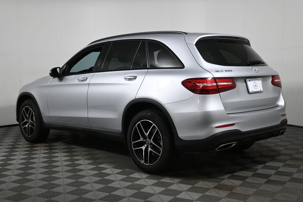 Thumbnail: 2019 Mercedes-Benz GLC - 8