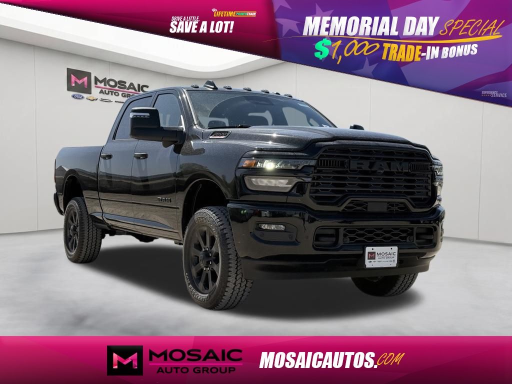 Diamond Black Crystal Pearlcoat 2026 RAM 2500 Big Horn Crew Cab 4WD Pickup Truck Four-Wheel Drive 8-Speed Automatic