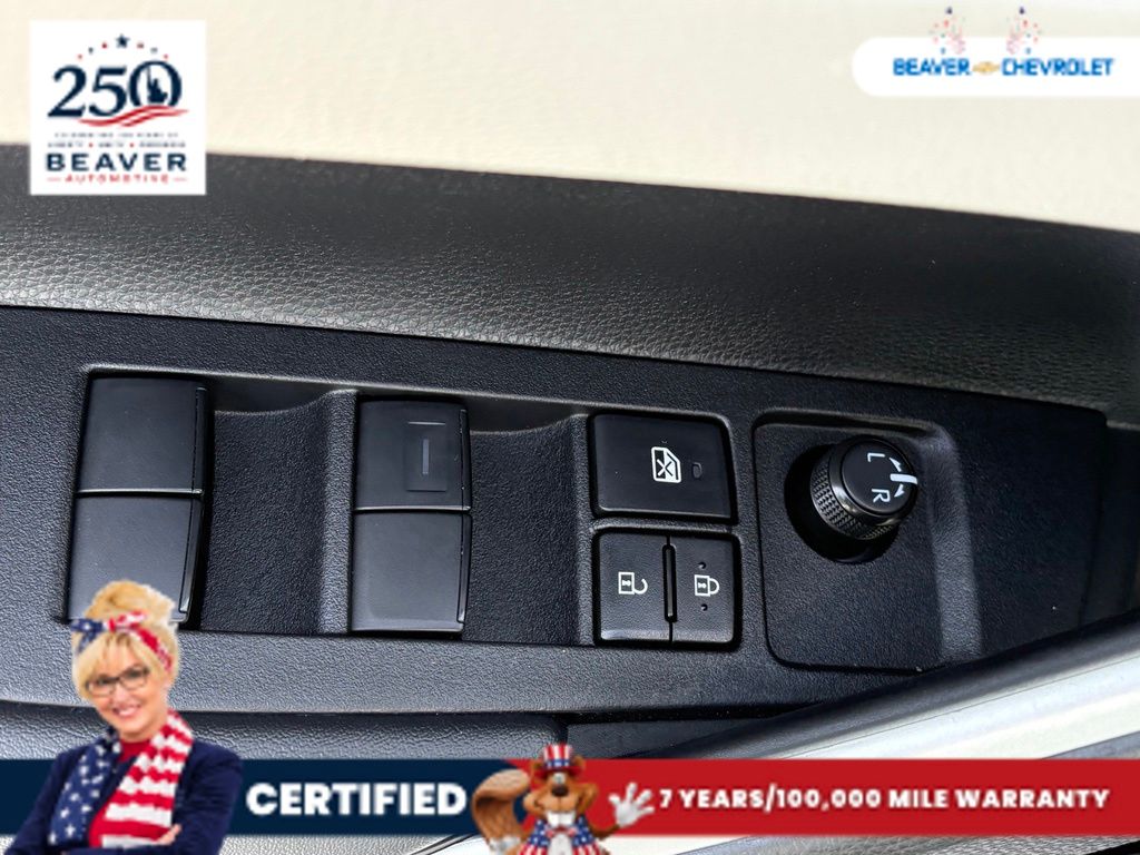 Used 2025 Toyota Corolla Cross SUV
