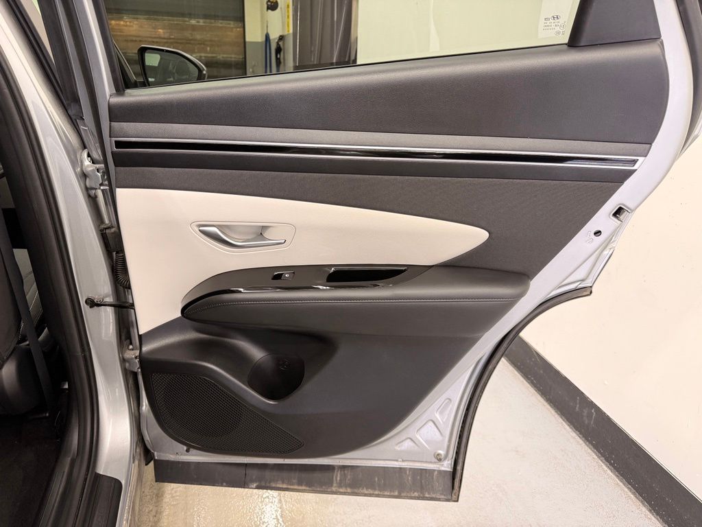 Thumbnail: 2022 Hyundai Tucson - 23
