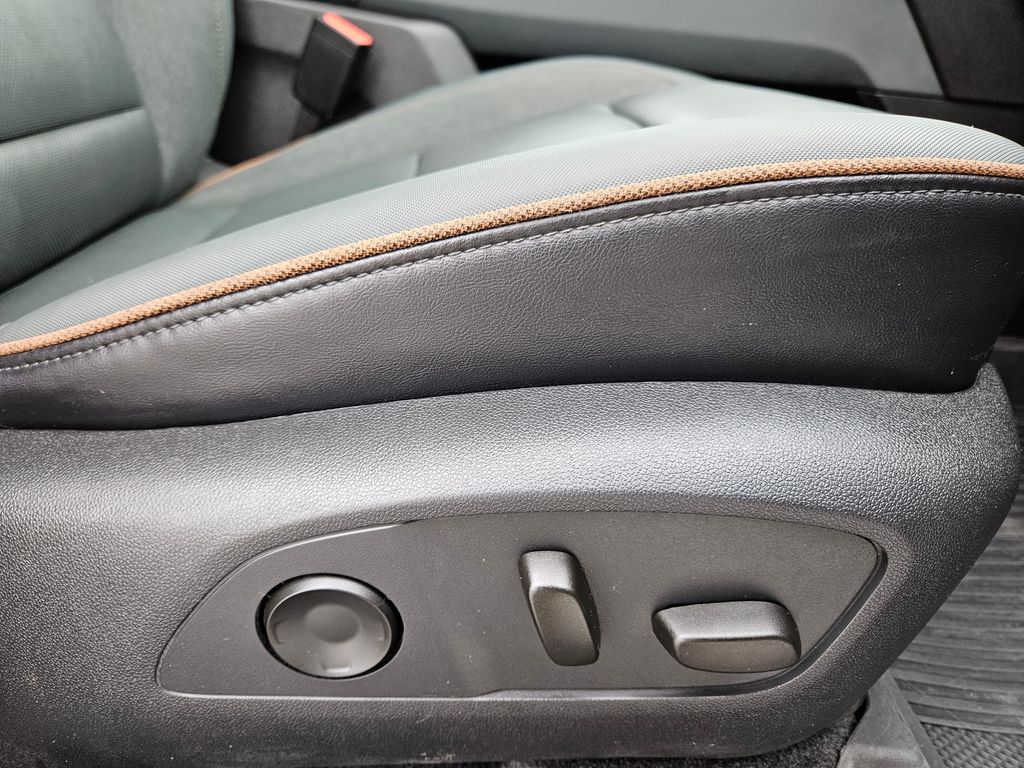 Used 2024 GMC Acadia SUV