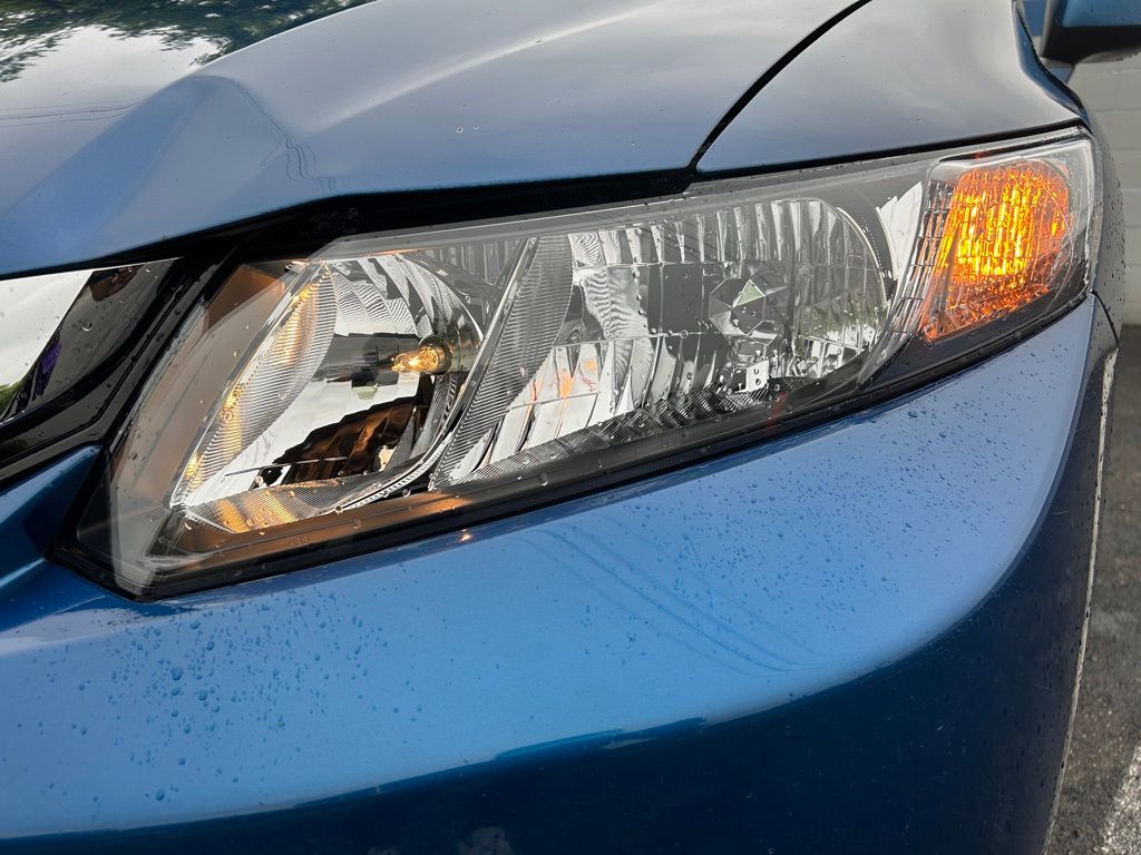 Thumbnail: 2013 Honda Civic - 9