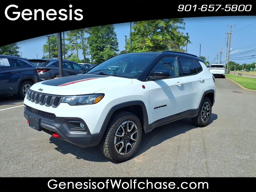 Bright White Clearcoat 2025 Jeep Compass SUV / Crossover Four-Wheel Drive 8-Speed Automatic