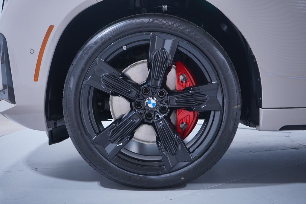 Thumbnail: 2026 BMW X3 - 2