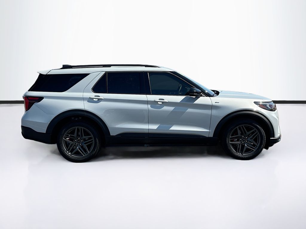 Thumbnail: 2026 Ford Explorer - 4