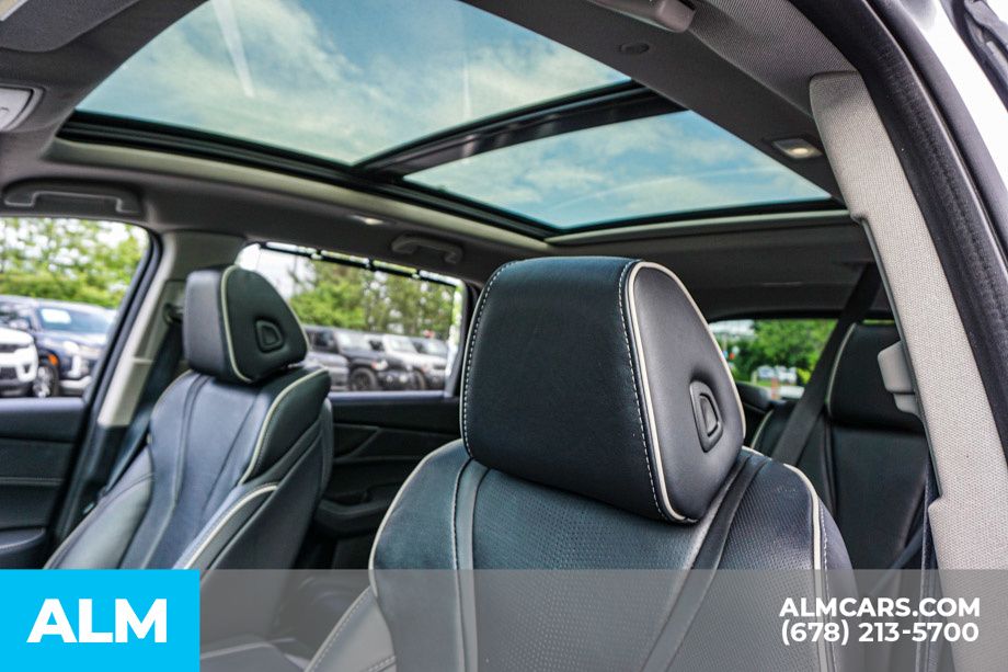 Used 2023 Silver Acura Advance image 18