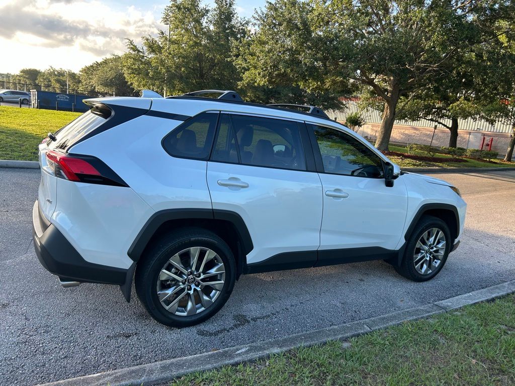 Thumbnail: 2025 Toyota RAV4 - 6