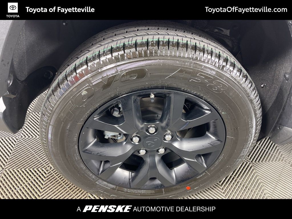 Thumbnail: 2025 Toyota RAV4 - 14