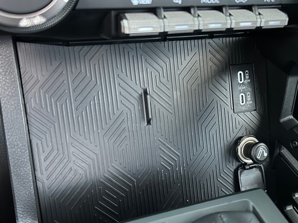 Used 2024 Silver Toyota SR5 image 19