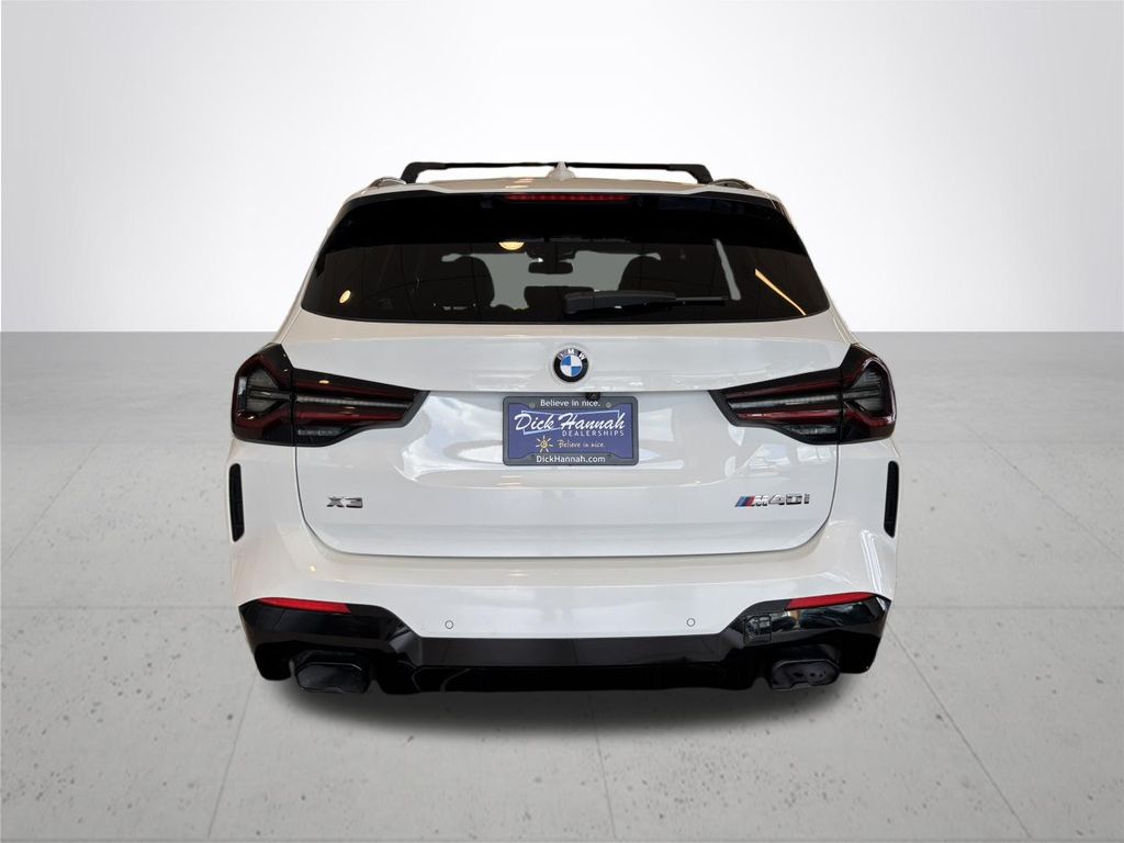 2022 BMW X3 M40i