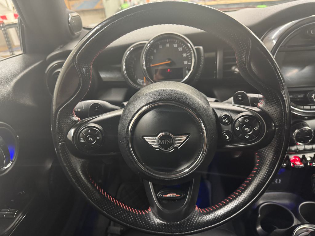 2017 MINI Cooper S Base