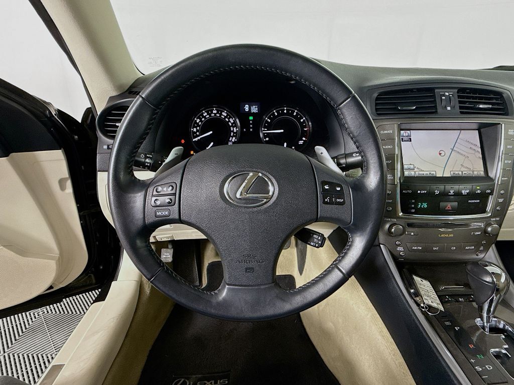 Thumbnail: 2010 Lexus IS - 11