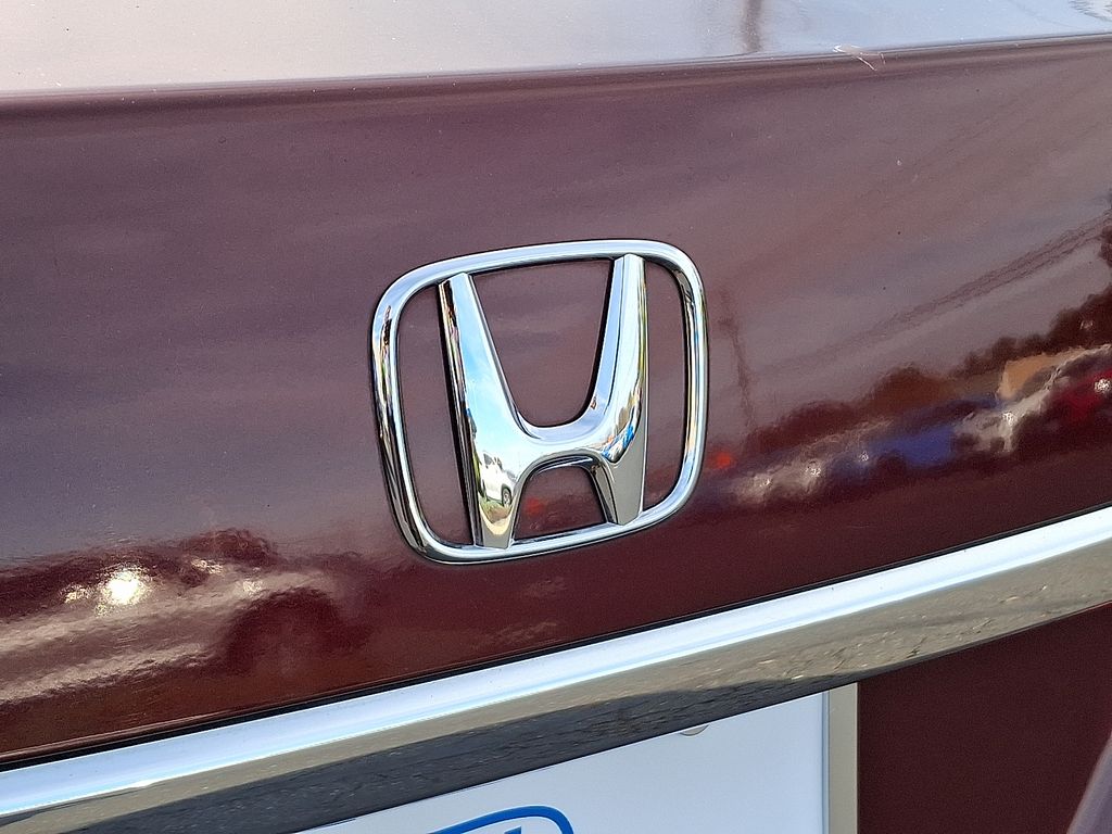 Thumbnail: 2013 Honda Accord - 32