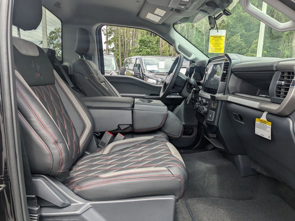 2025 Ford F-150 Black Widow