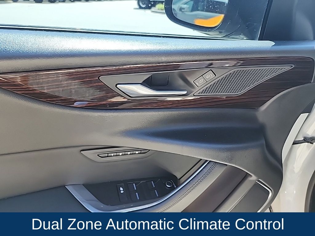 2020 Jaguar XE S AWD Automatic