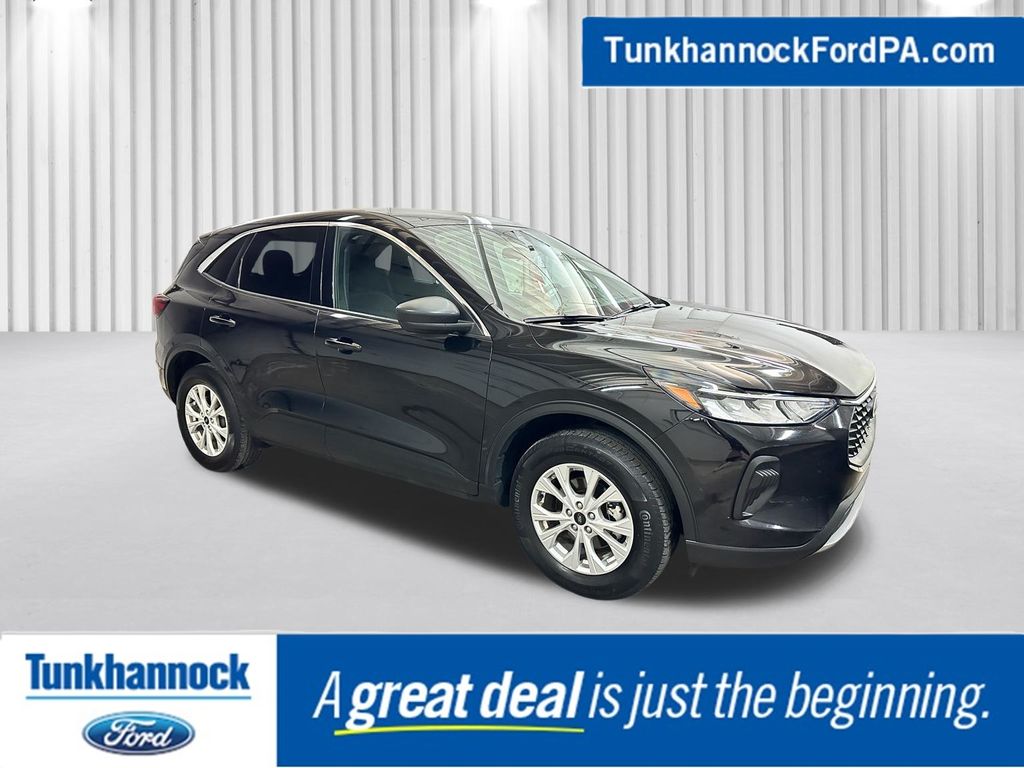 Black Metallic 2024 Ford Escape SUV / Crossover All-Wheel Drive 8-Speed Automatic