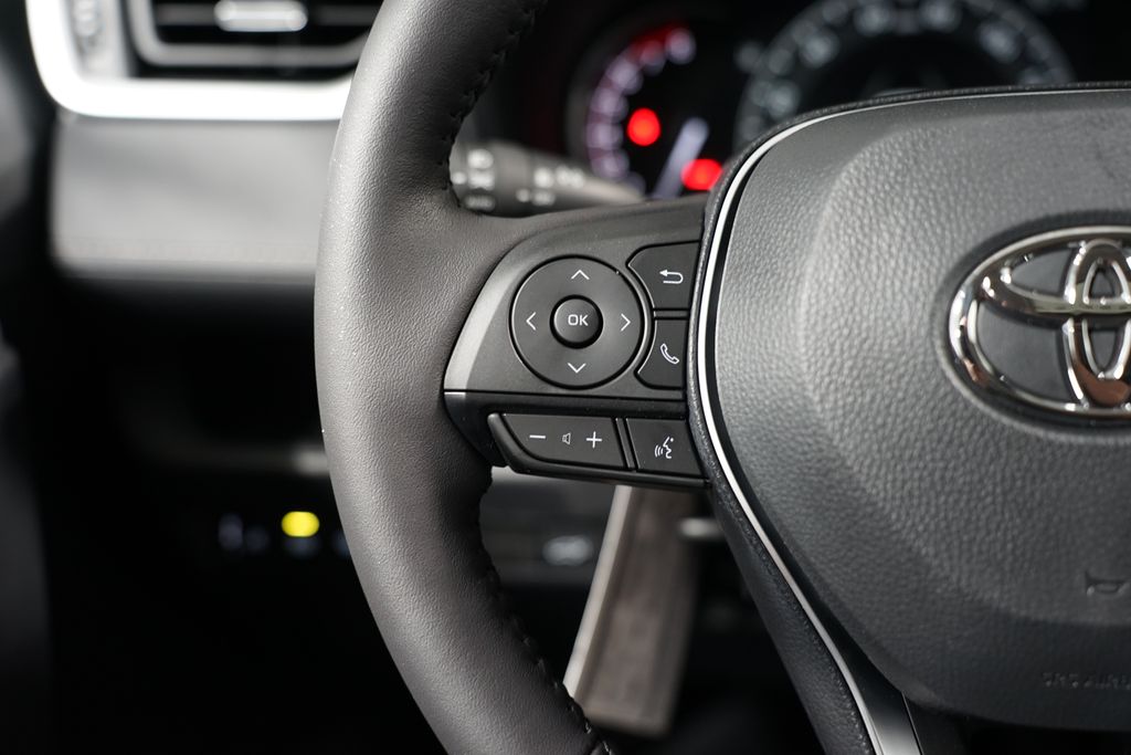 Thumbnail: 2025 Toyota RAV4 - 14