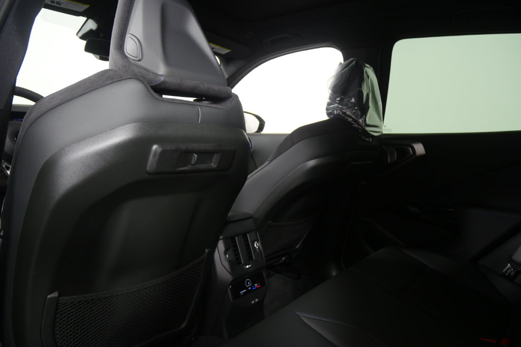 Thumbnail: 2026 BMW X3 - 17