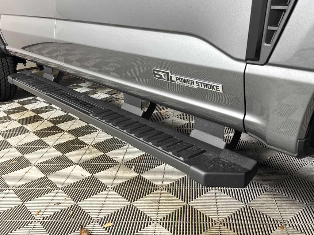 New 2026 Gray Ford XLT image 32