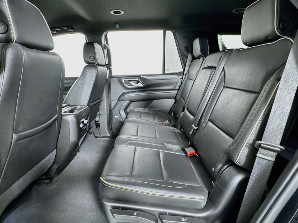 2021 GMC Yukon SLT - Photo 11