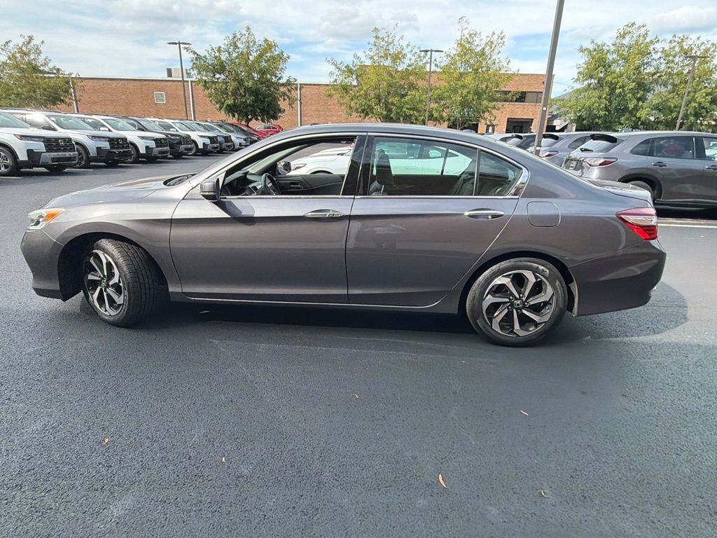 Used 2017 Gray Honda EX-L image 12